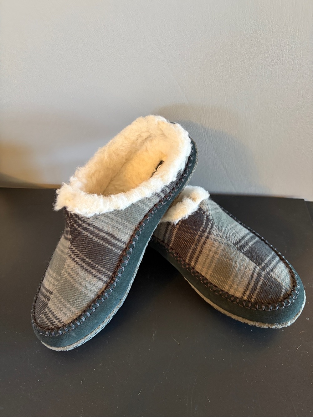 Sorel Falcon Ridge II Slippers Plaid Fleece-Lined Slippers - Men’s Size 8 NEW
